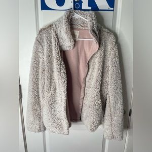 Size S, Altar’d state fluffy jacket